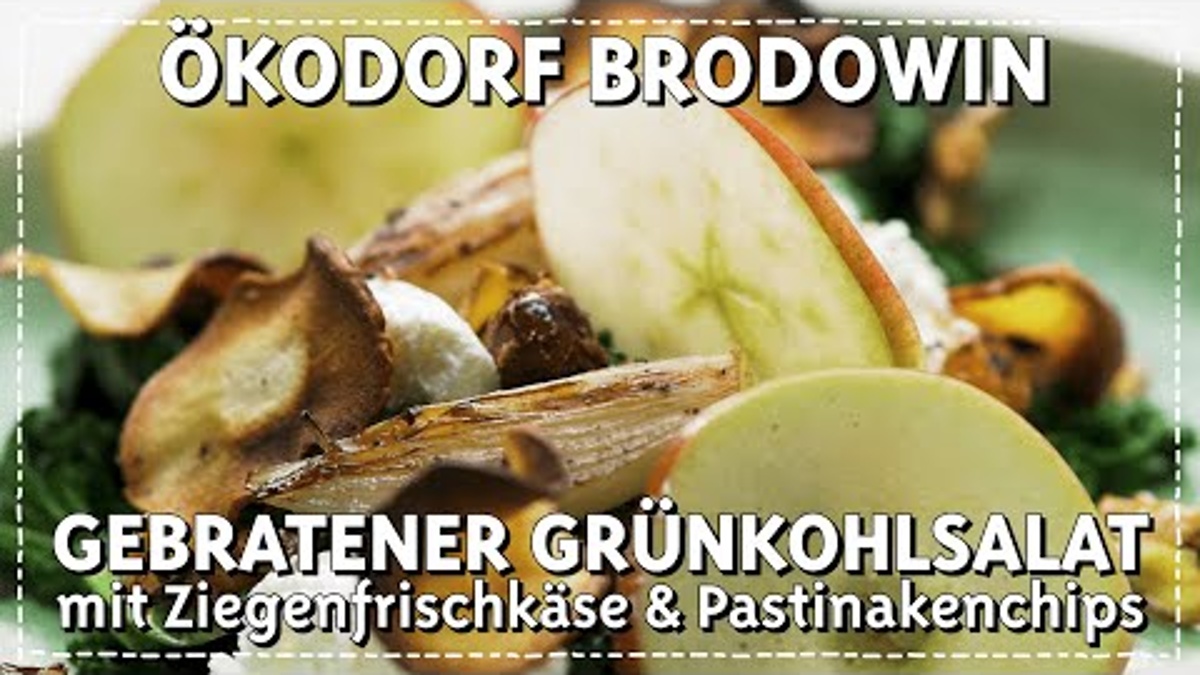 Gebratener Grünkohlsalat mit Ziegenfrischkäse