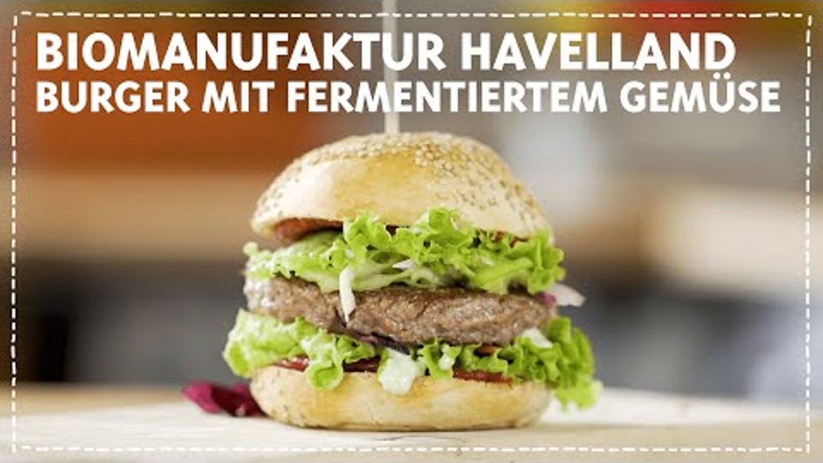 Gegrillte Burger mit fermentiertem Gemüse