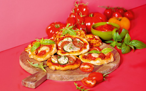Tomatensaucen für bunte Minipizzen