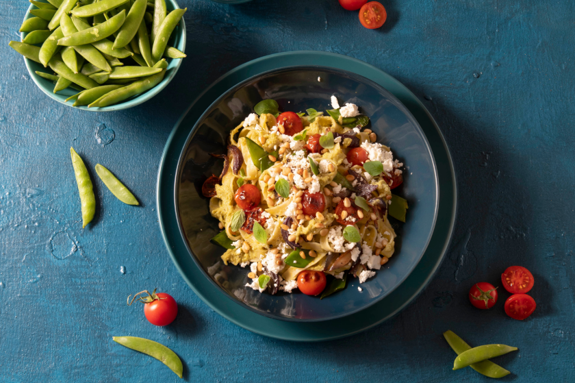 Tagliatelle mit Erbsenguacamole & Manouri