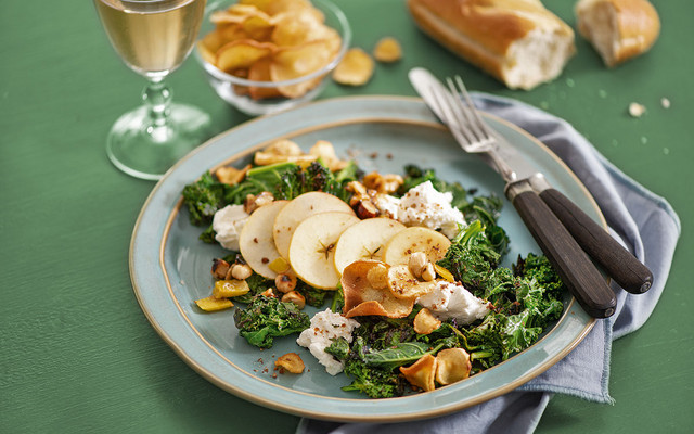 Gebratener Grünkohlsalat mit Ziegenfrischkäse Teaser